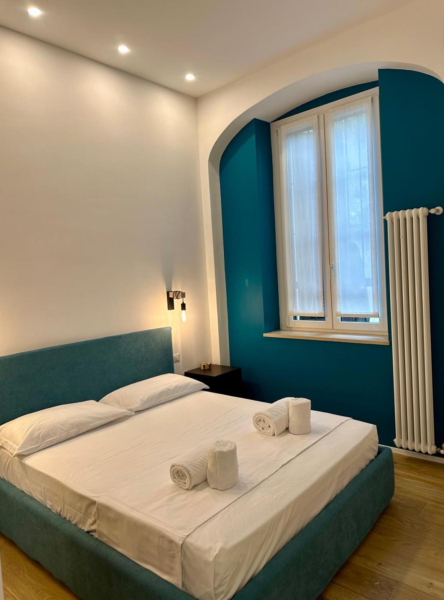 Lr Deluxe Apartments - Porta Venezia - Bilocale Con Giardino Privato Milano Ngoại thất bức ảnh